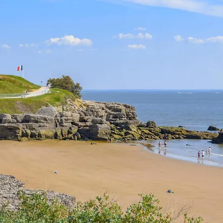 Stunning In Meschers-sur-Gironde